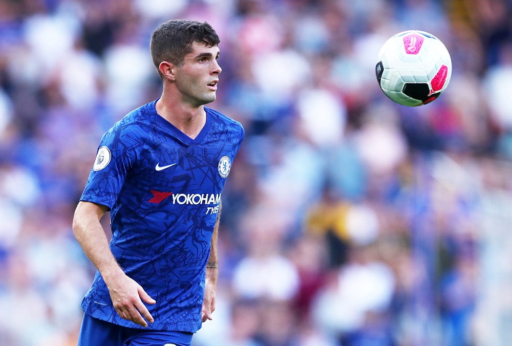 Former Chelsea player urges Lampard to drop Willian for Pulisic